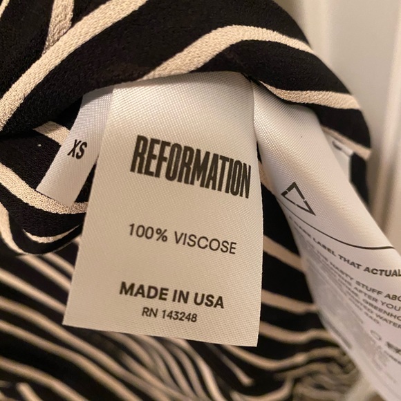 Reformation wrap dress xs NWT - Picture 5 of 5